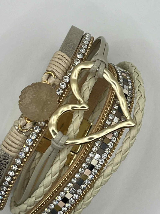 Bracelet love